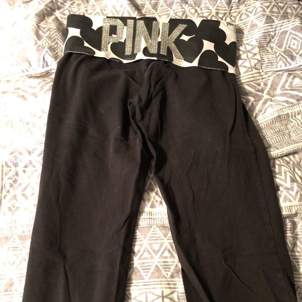 Black Capri length yoga pants. Size small.